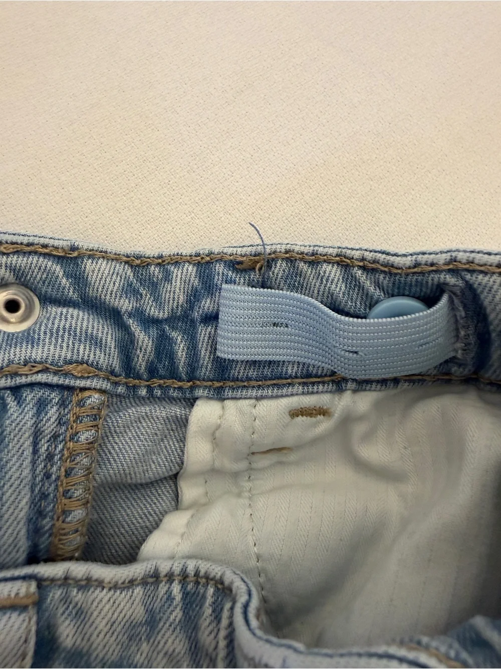 Gap Kids Denim Stretch High Waist Distressed Shorts Girls Size 8 Light Wash